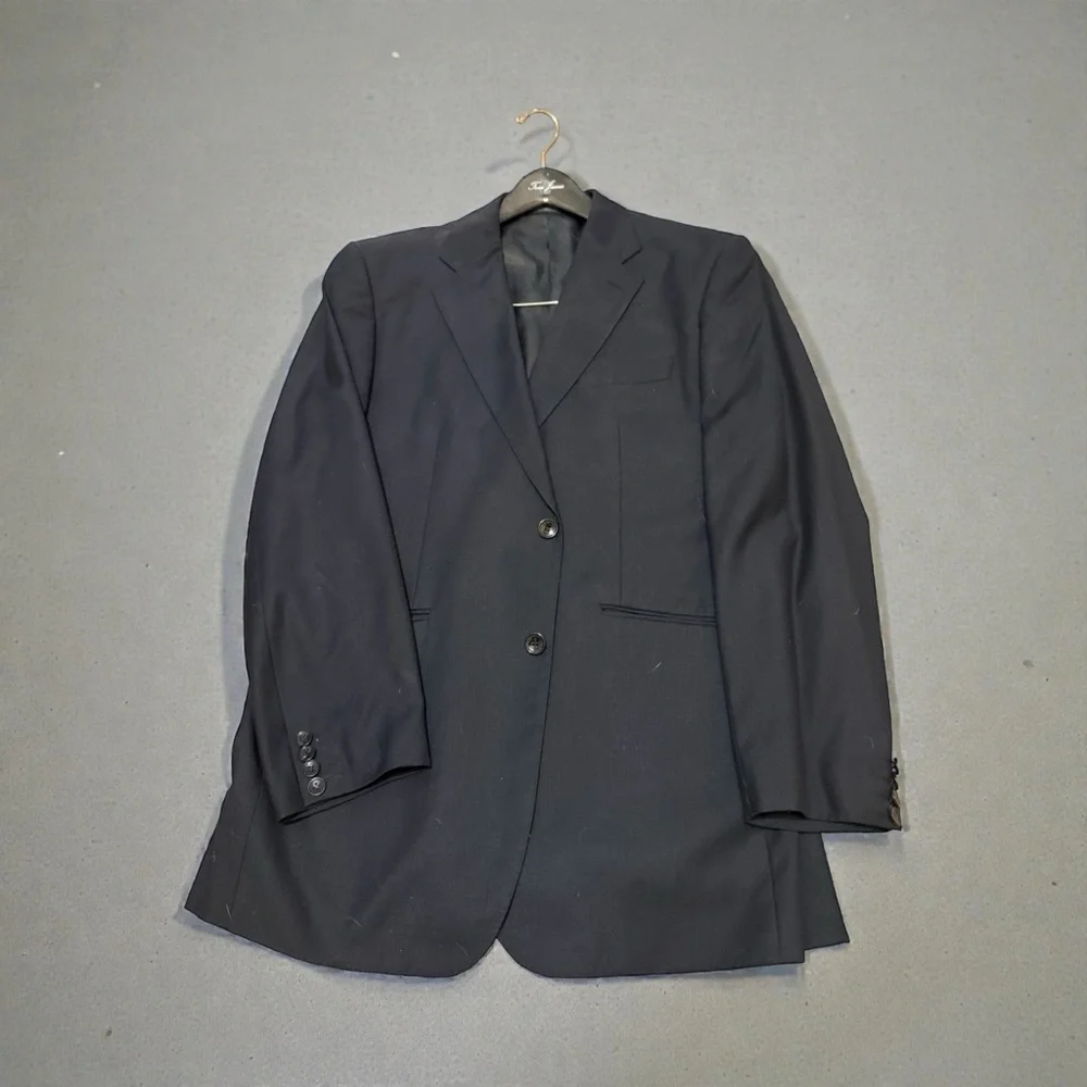Giorgio Armani Elegant Black Blazer